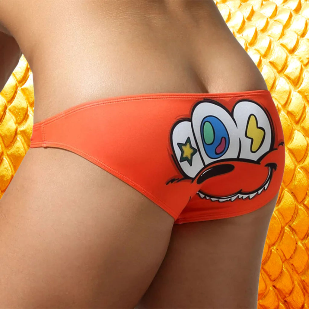 Cartoon Kink Pop Print Men’s Briefs sizing chart in metric and imperial units, showcasing waist, height, and weight measurements for sizes M to XXL.