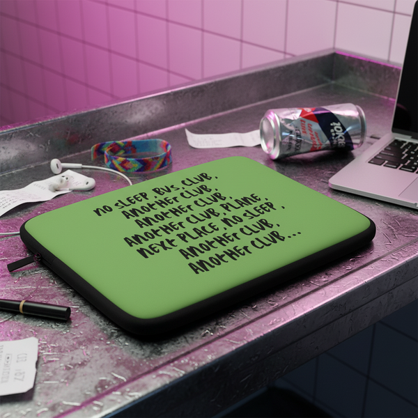 Laptop sleeve reading 