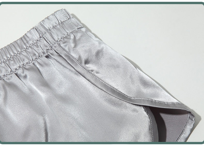 Grey #sweatpants season is back 😍 #shorts #girlsattitudestatus #lgbtqlove  #gay #thirstforchrist 